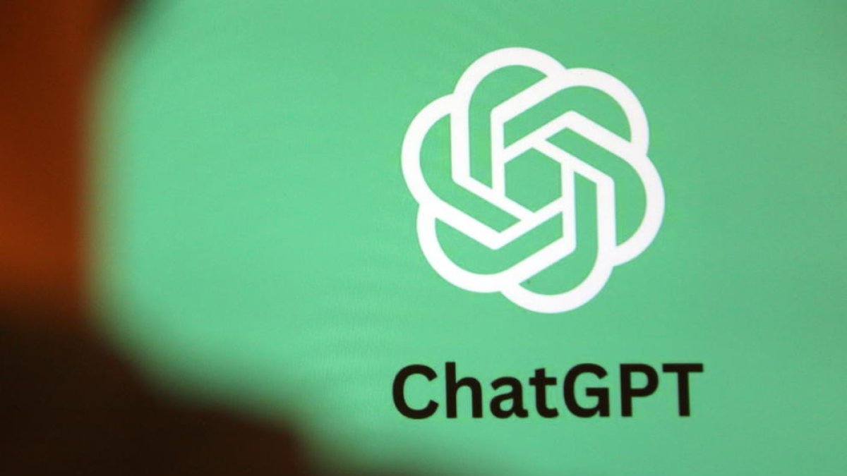 Un usuario entra en ChatGPT.