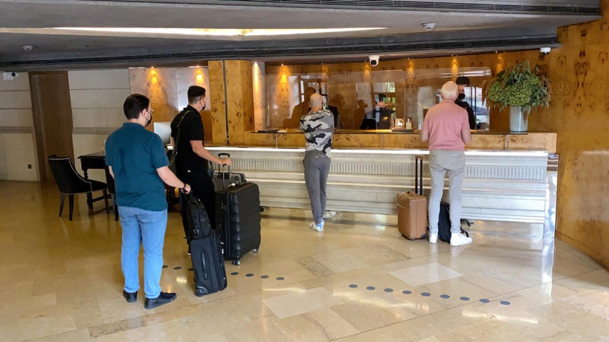 Els hotels alerten de les conseqüències de l’increment dels costos.