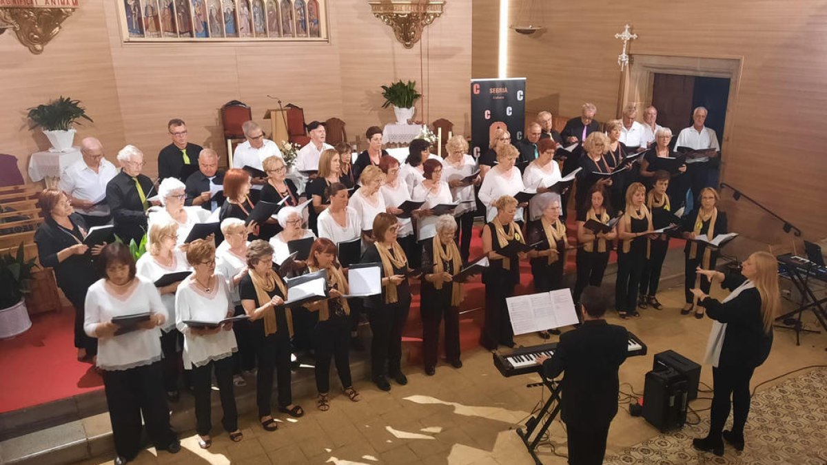 Recital coral a l'església d'Artesa de Lleida