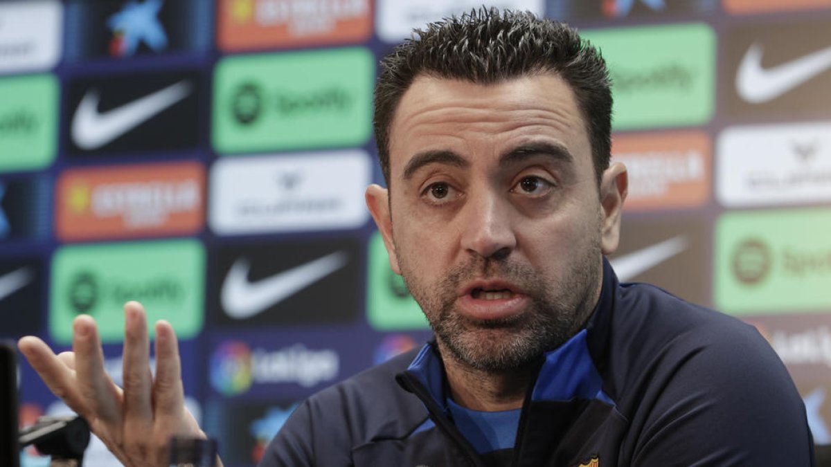 Xavi Hernández, durant la roda de premsa prèvia al partit davant del Vila-real