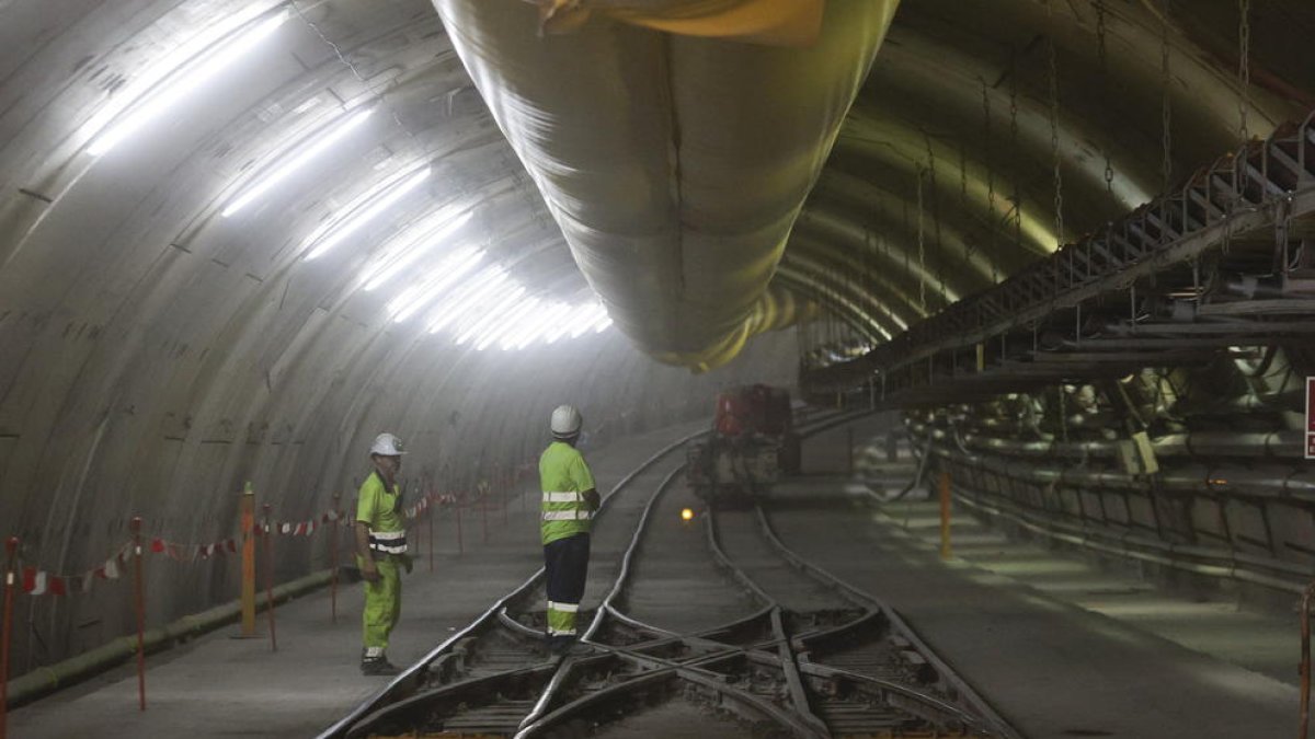 La tuneladora se reactivó ayer después de diez años paralizada.