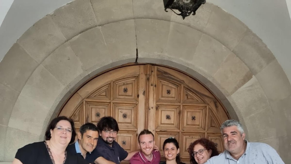 Los ediles de la CUP, ERC y PSC que gobernarán en Torres de Segre.