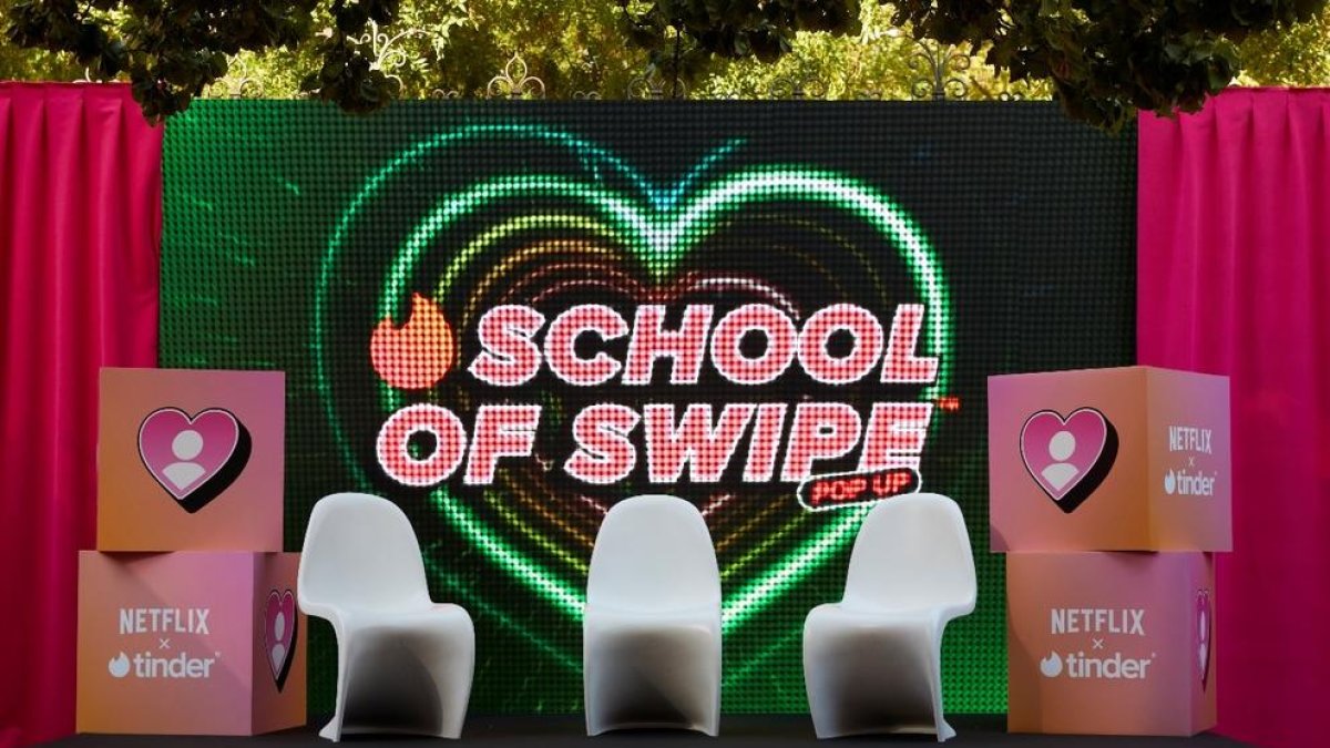 Así es la primera escuela de Tinder, School of Swipe, para presentar el reality