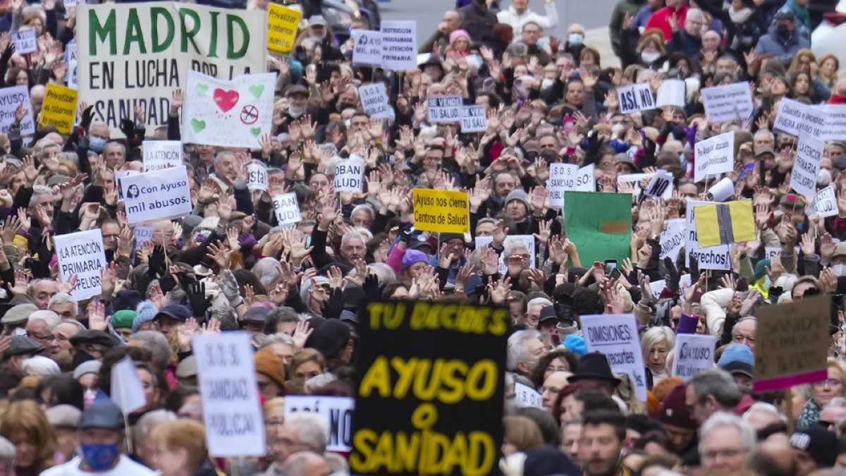 Manifestació de la Marea Blanca en defensa de la sanitat pública, ahir a Madrid