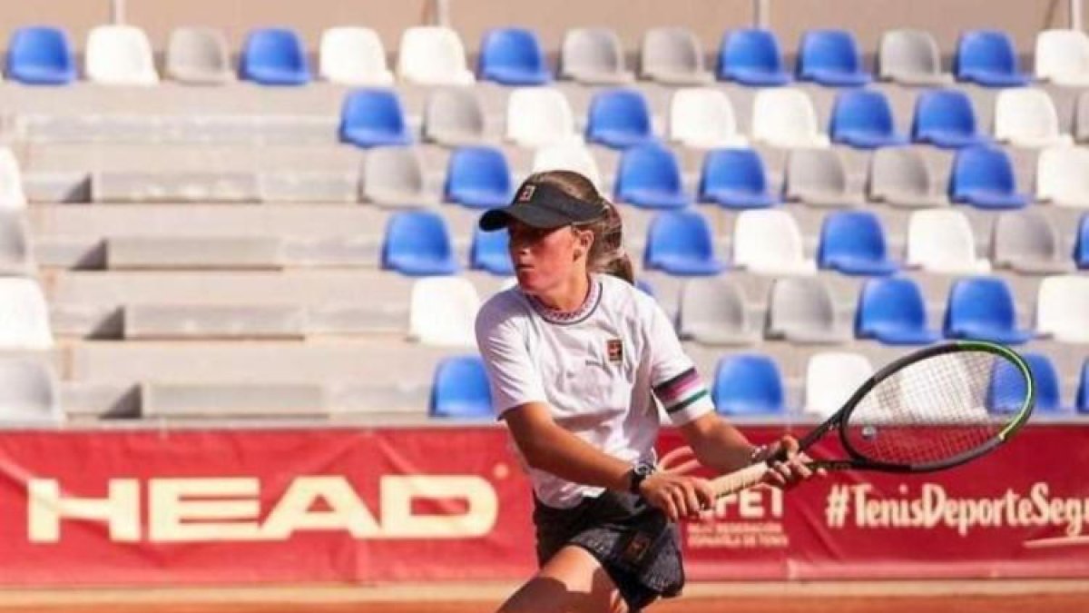 Meritxell Teixidó García, durant un torneig júnior.