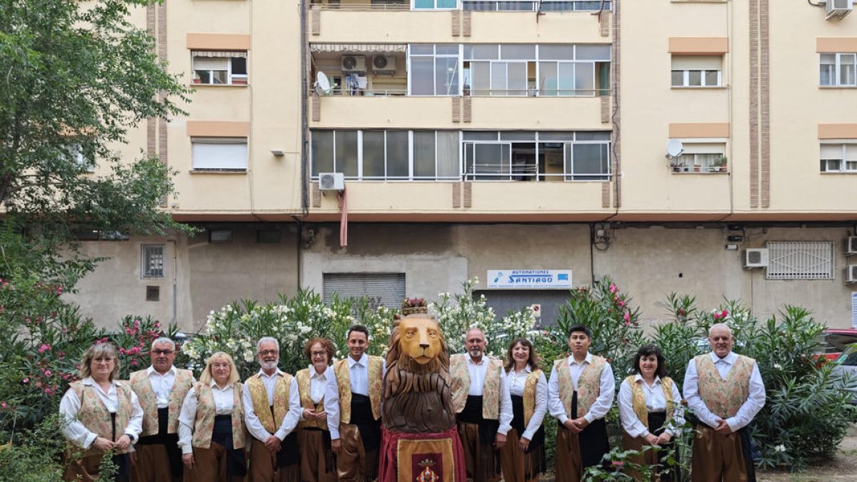 El Lleó del Grup Cultural Garrigues y doce porteadores viajarán este fin de semana a Austria.