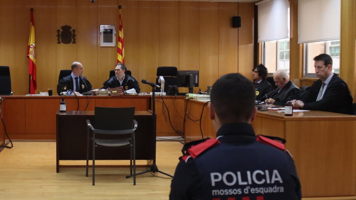 Declaren culpable d'assassinat l'home que va calar foc a la seva parella a la Bisbal del Penedès