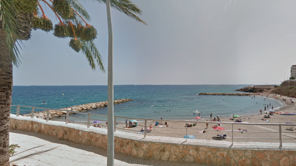 Mor ofegat un home de 80 anys a la platja de l'Alguer a l'Ametlla de Mar