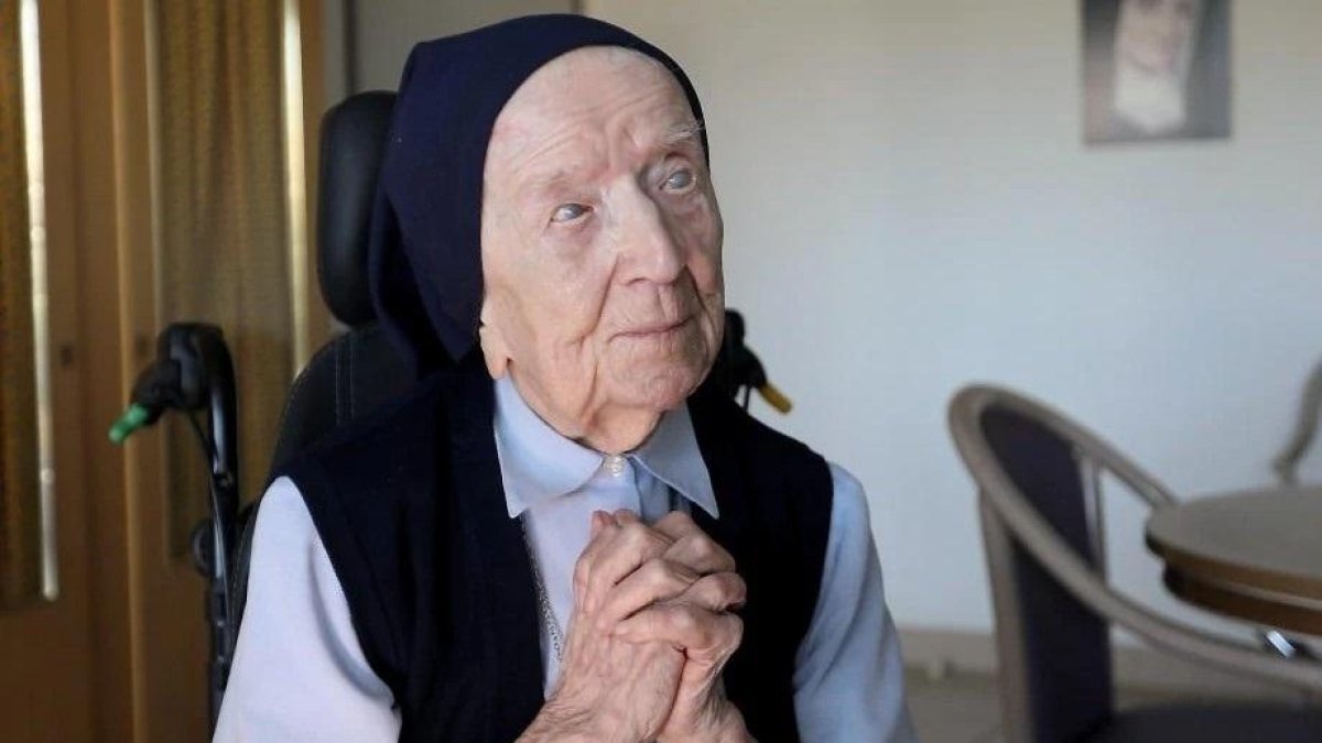 La monja francesa Lucile Randon, conocida como sor André.