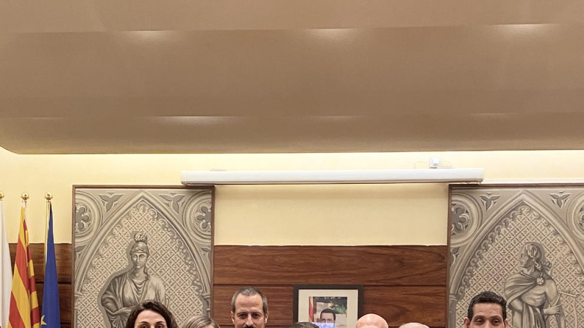 Els edils de Solsona en el ple de reconeixement.