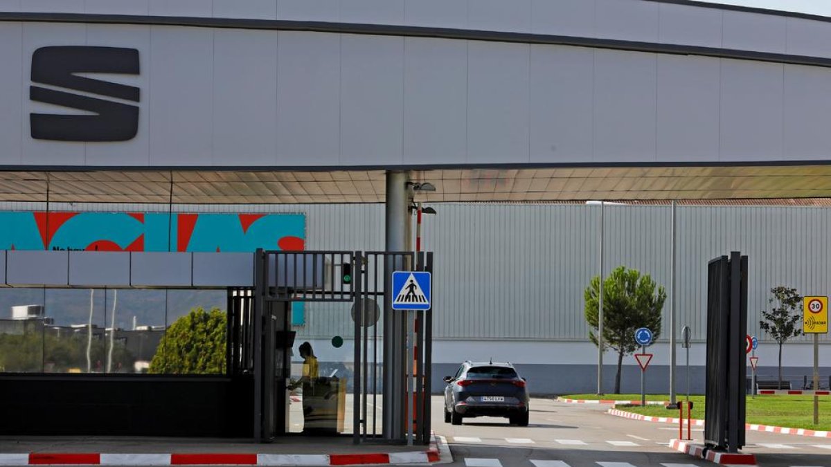 Seat construirá en MartorelL una nueva planta para ensamblar celdas de baterías