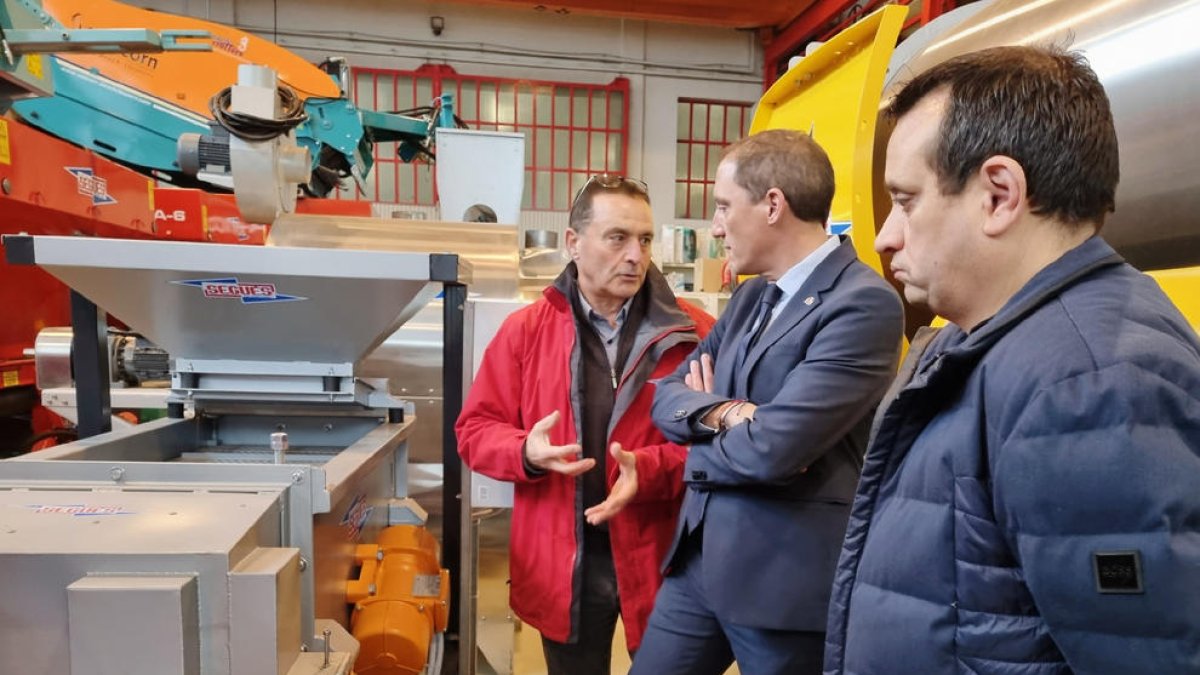 Un momento de la visita a la empresa de Sant Ramon.