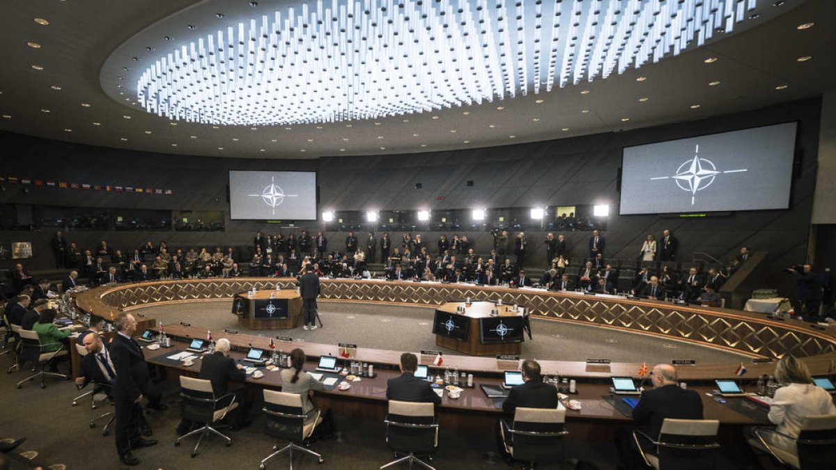 Los ministros de Defensa de la OTAN se reunieron ayer.