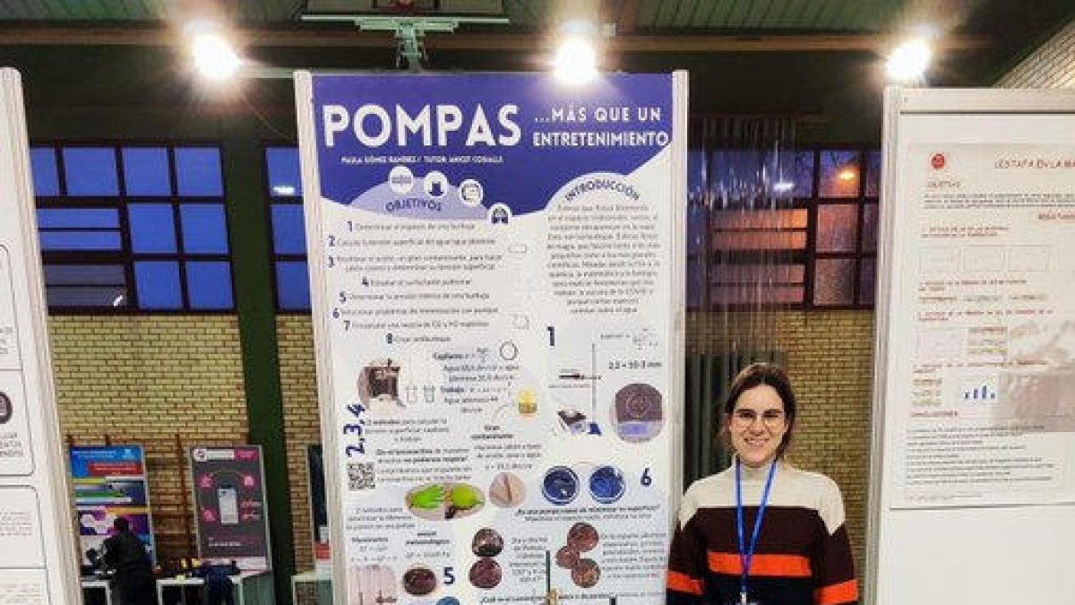 Imagen de la alumna Paula Gómez del instituto Guindàvols al Premio Nacional Don Bosco