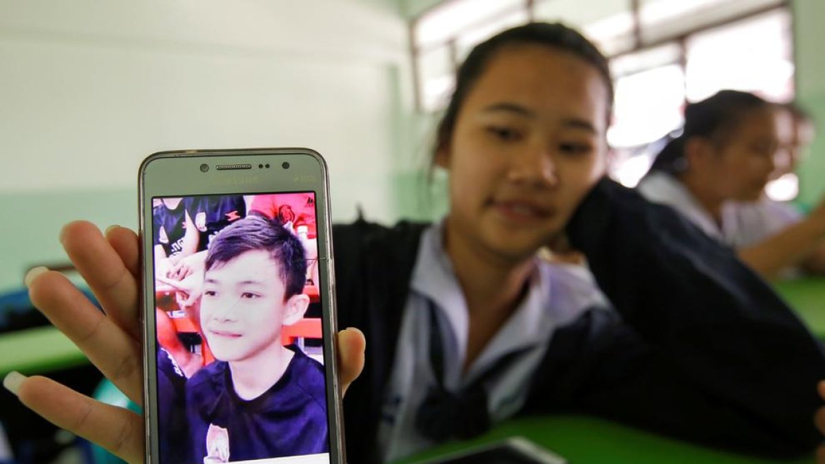 Duelo en Tailandia por repentina muerte del niño de la cueva