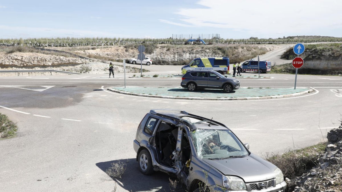 El accidente se produjo el domingo en esta intersección de la C-233
