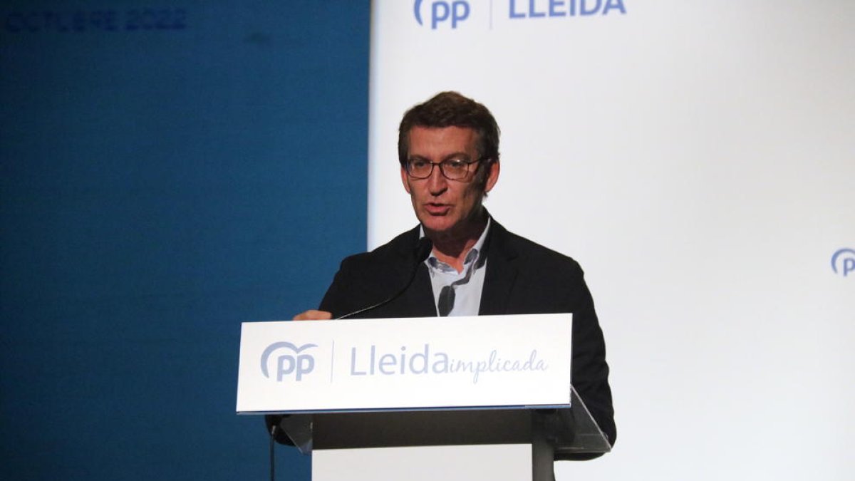 Feijóo acusa el PSC de ser 