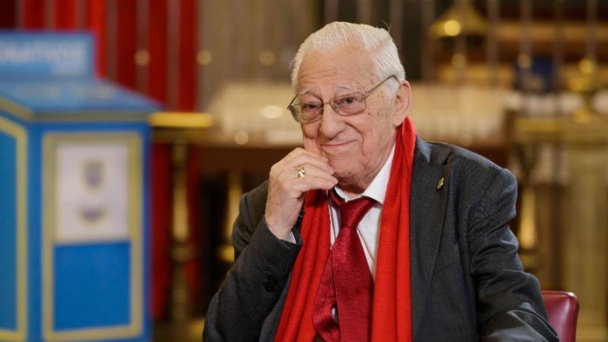 El padre Ángel, en La 2