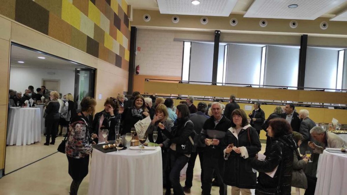 Trenta anys de germanor