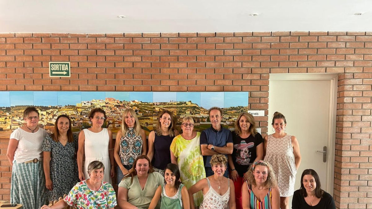 L’equip de Serveis Socials de la Mariola, Blocs Joan Carles, Escorxador, l’Horta i Raimat.