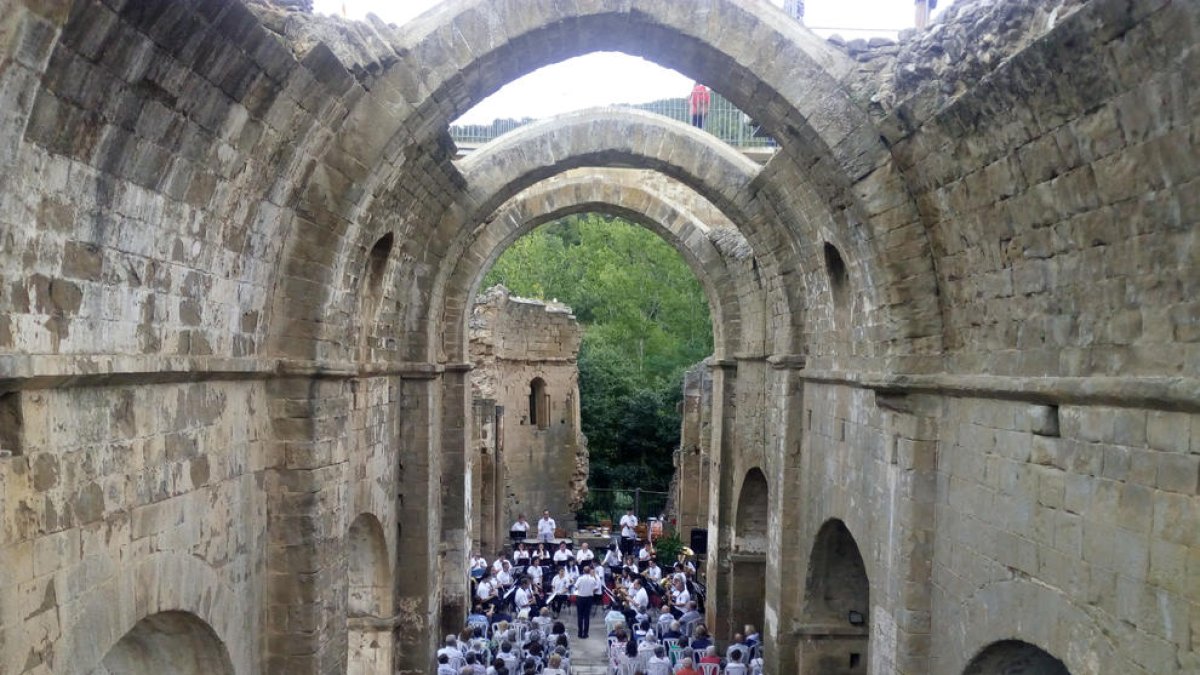 Un dels actes celebrats a l’església del monestir de Guarter, a la Baronia de Rialb.