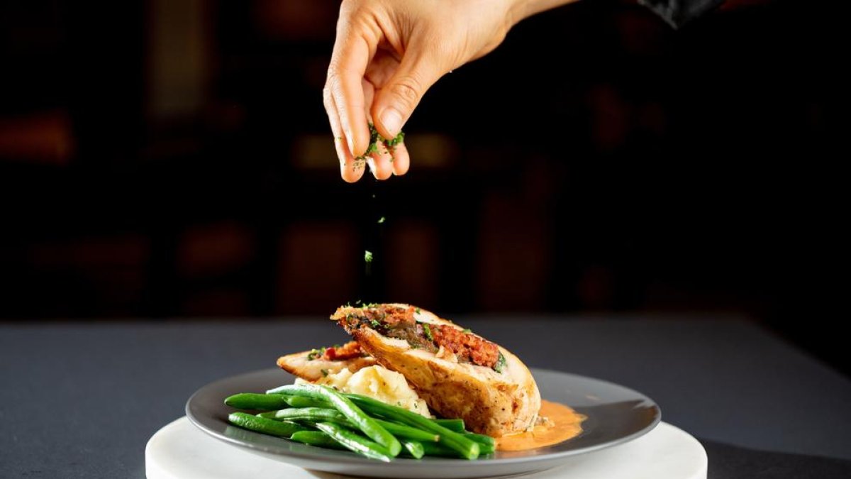¿Cenar pronto reduce el riesgo de diabetes?