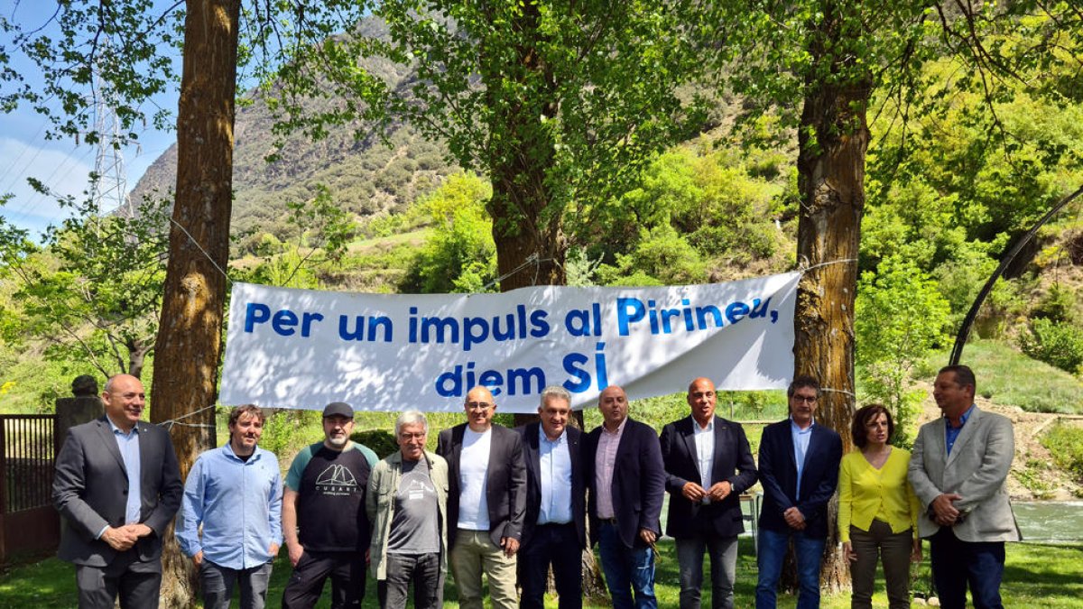 Representantes del sector empresarial del Pirineu se reunieron recientemente en apoyo al proyecto