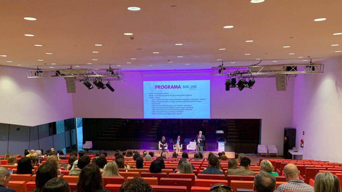 La Llotja va acollir l’edició número 43 del congrés del SOCMIC.