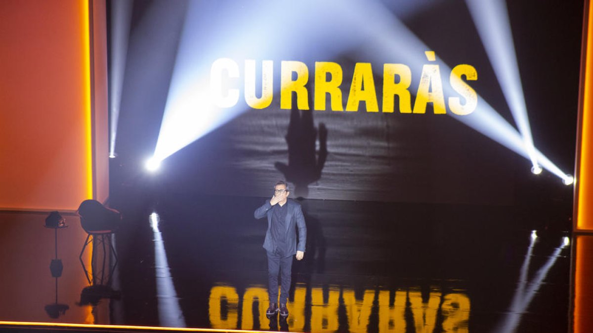 Andreu Buenafuente saluda al público en la Llotja.