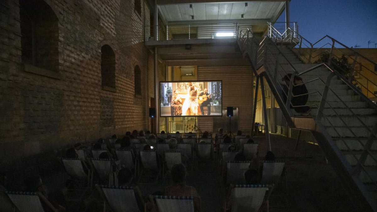 El Centre d'Art La Panera proyecta un documental sobre Niño de Elche