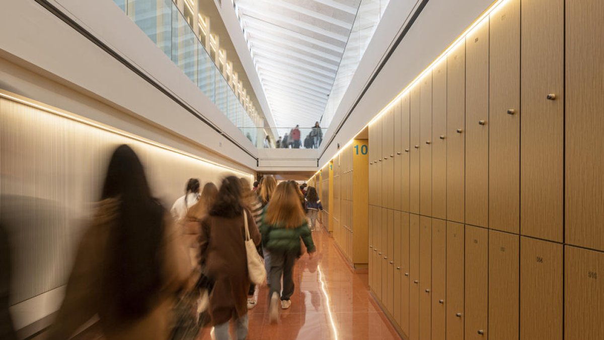 Los suicidios de adolescentes se dispararon un 32 % de 2019 a 2021, pero no por la covid