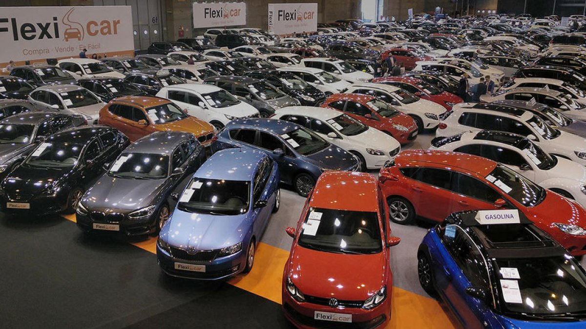 El mercat d'usats supera el milió d'unitats