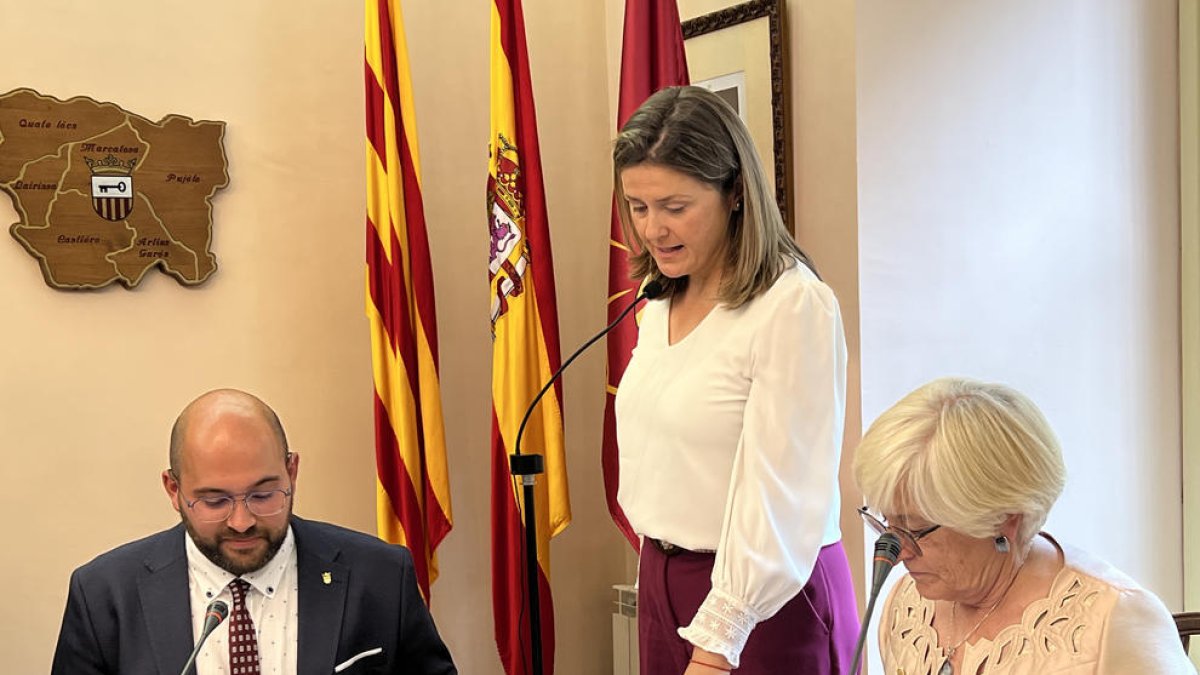 La síndica d'Aran es marca la consolidació de l'autogovern i la protecció de l'aranès com a grans reptes de legislatura