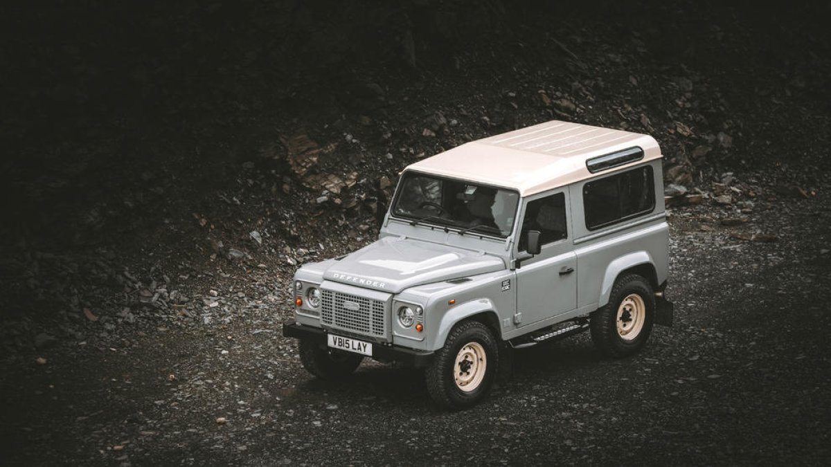 Land Rover Classic Defender Works V8 Islay Edition, primera edició especial