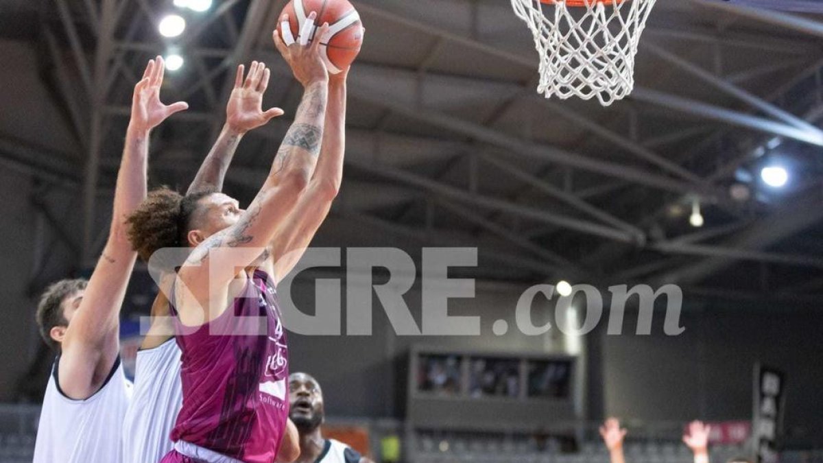 L'ICG Força Lleida torna a la victòria amb un Michael Carrera espectacular (91-77)