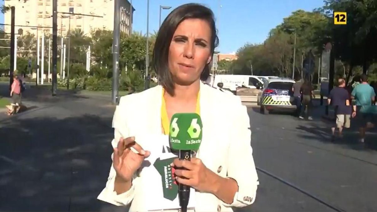 Ana Pastor, en la promoció del debat sobre la sanitat.