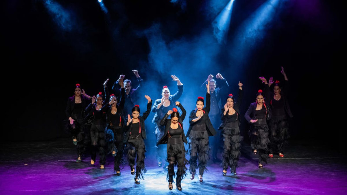 El grup de flamenc de Mónica Novillo va aconseguir l’accés directe a la final gràcies al ‘botó daurat’.