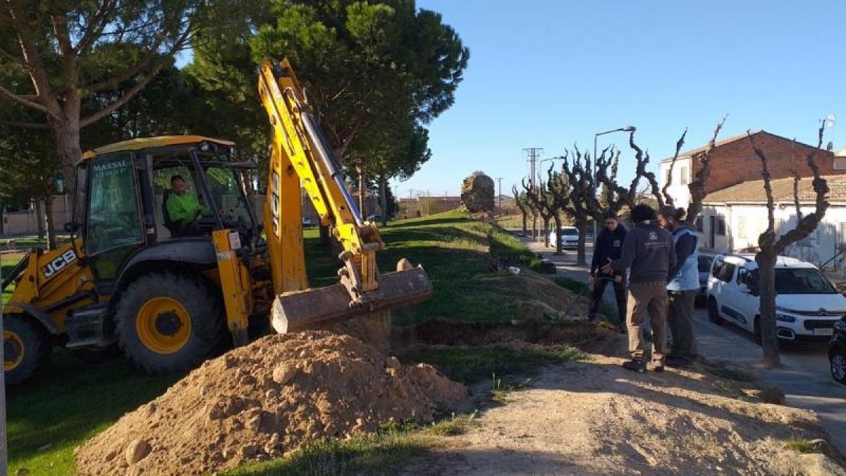 Sondejos arqueològics a la muralla àrab del Firal de Balaguer