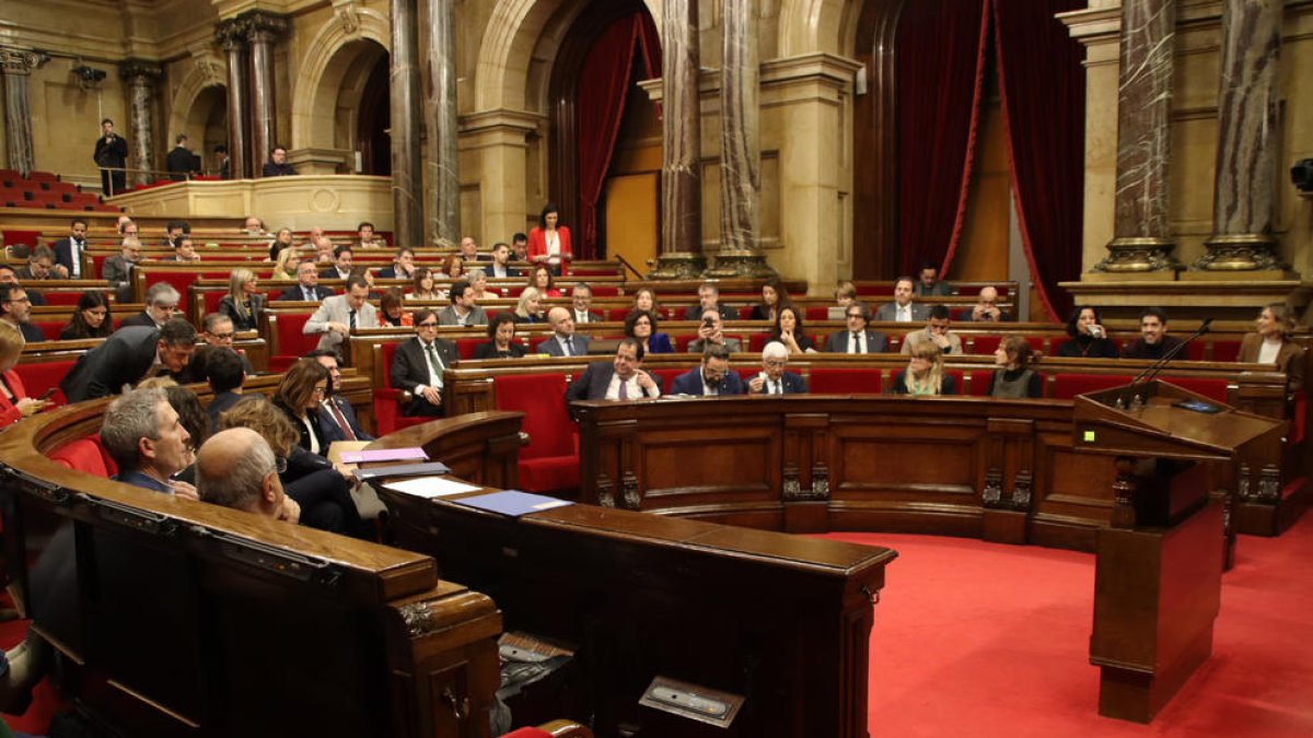 Un pleno del Parlament.