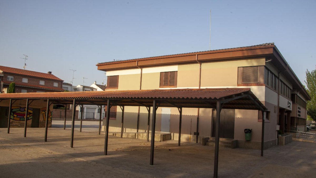 Imatge actual del porxo del pati de l’Escola de Música.