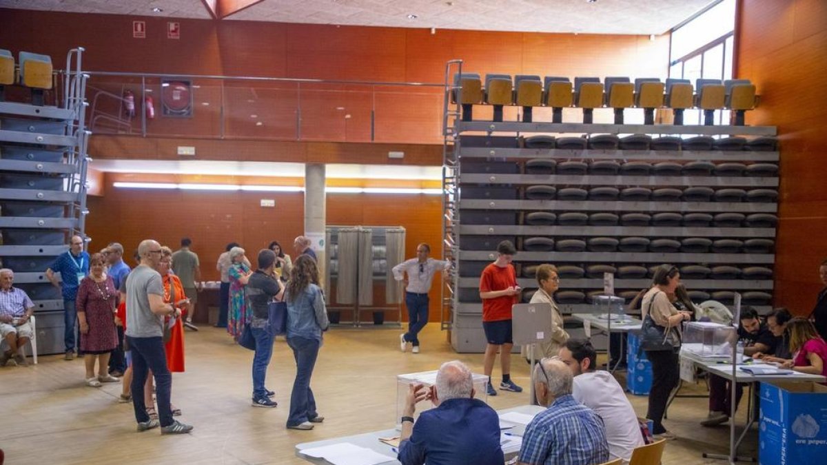 El colegio electoral situado en el centro cívico de Balàfia de Lleida.