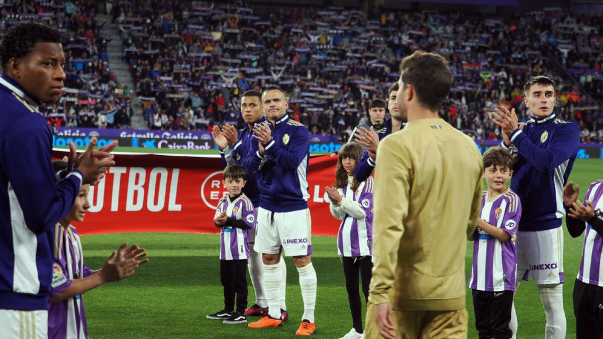 El Valladolid va fer el passadís al Barça com a campió de Lliga.