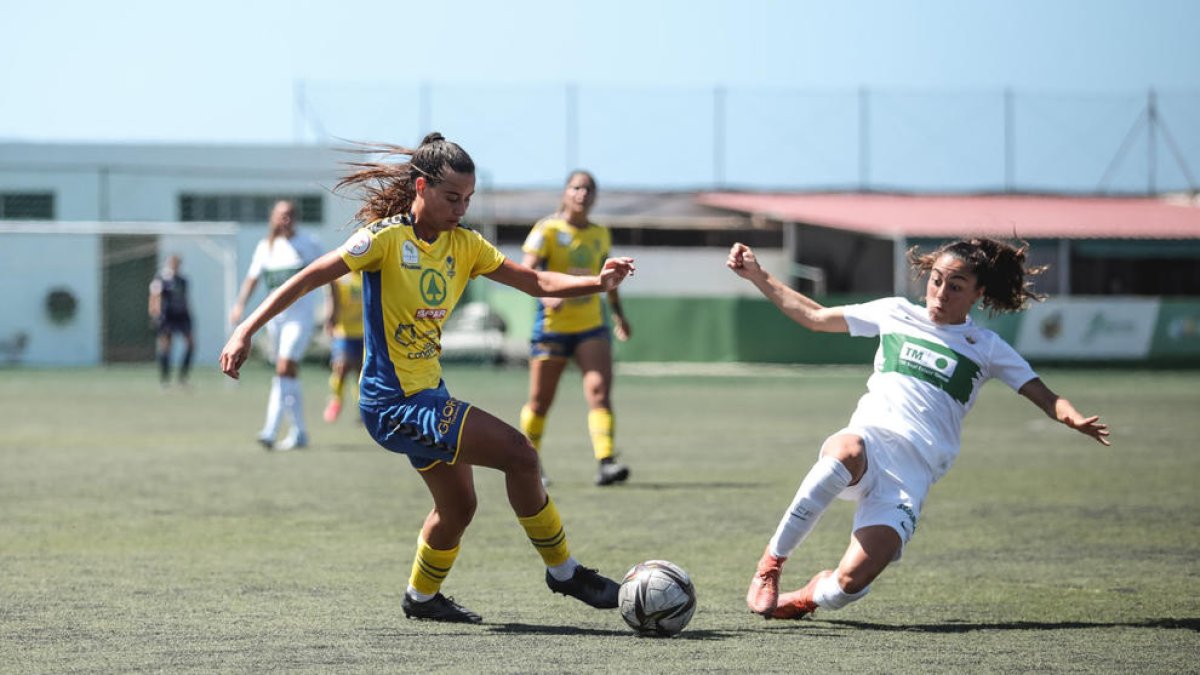 Evelyn Acosta, en una imatge d’arxiu durant la seua etapa al Femarguín.