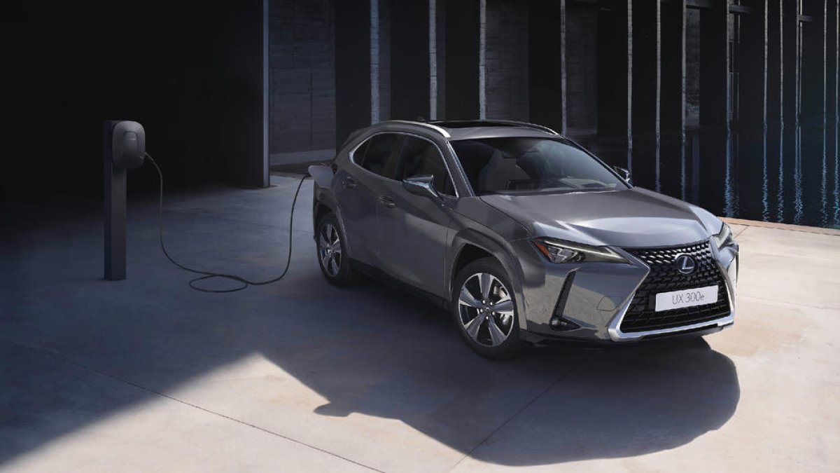 El Lexus UX elèctric augmenta l'autonomia fins als 450 quilòmetres