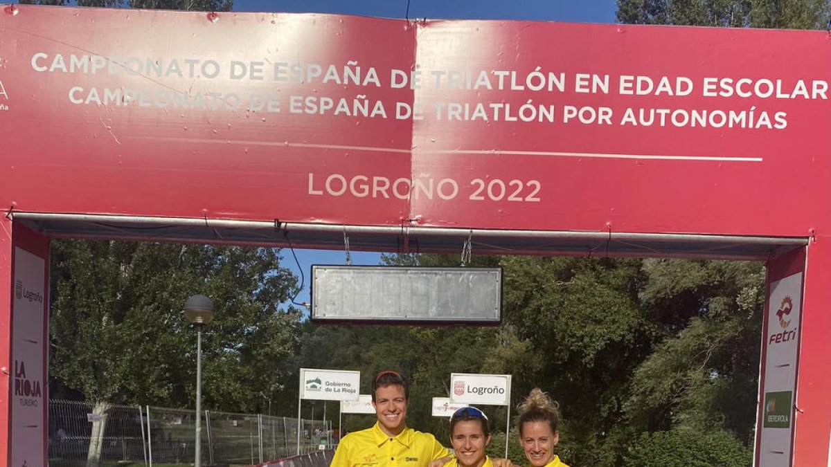 Tres lleidatans obtenen la plata al Campionat d'Espanya de triatló