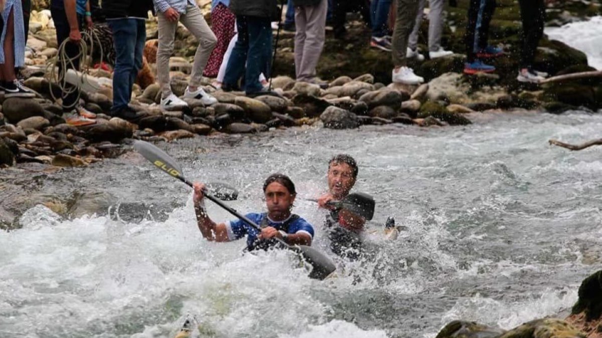La pareja leridana, durante la competición en Asturias.
