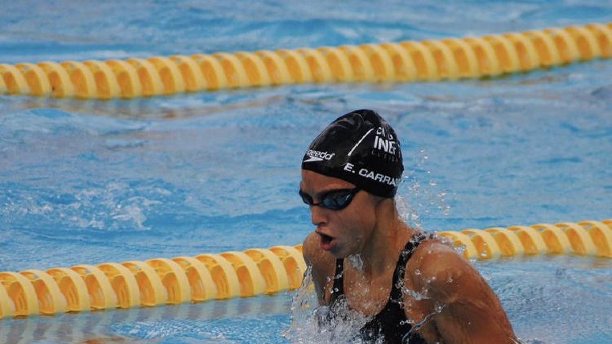 Emma Carrasco, nadant en el campionat d’Espanya del 2021.