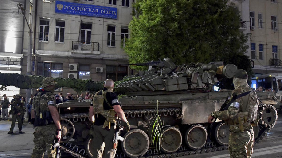 Mercenaris de Wagner comencen a retirar-se de la ciutat russa de Rostov del Don després d’ocupar-la tot just unes hores abans.