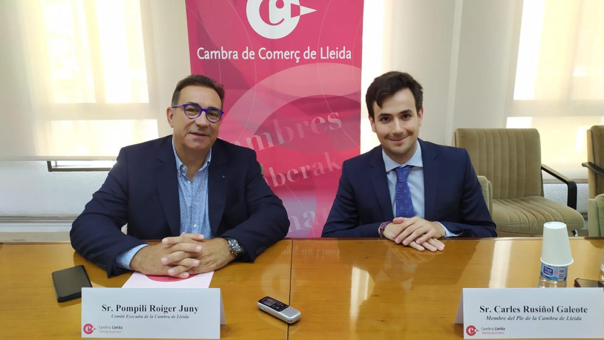 Pompili Roiger, miembro del comité ejecutivo de la Cámara, y Carles Rusiñol, miembro del pleno.