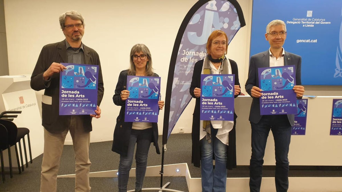 La delegació del Govern acogió la presentación de la iniciativa.